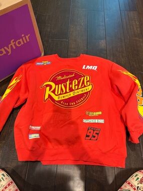 Disney Cars lightening McQueen sweatshirt 
Pre loved condition